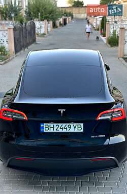 Позашляховик / Кросовер Tesla Model Y 2022 в 