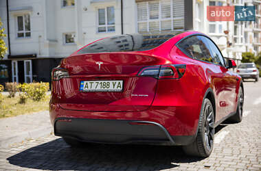 Внедорожник / Кроссовер Tesla Model Y 2024 в 