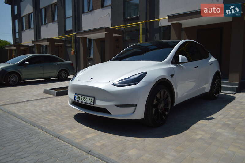 Позашляховик / Кросовер Tesla Model Y 2021 в Одесі