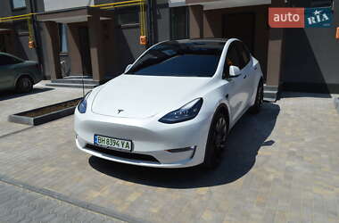 Внедорожник / Кроссовер Tesla Model Y 2021 в 