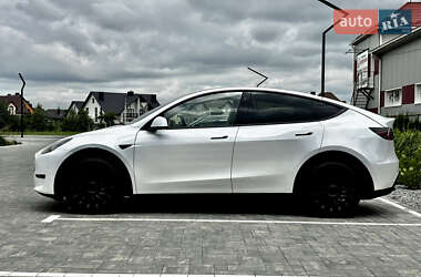 Внедорожник / Кроссовер Tesla Model Y 2021 в 