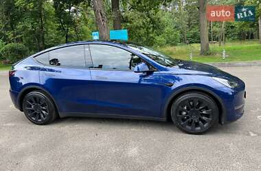 Позашляховик / Кросовер Tesla Model Y 2022 в 