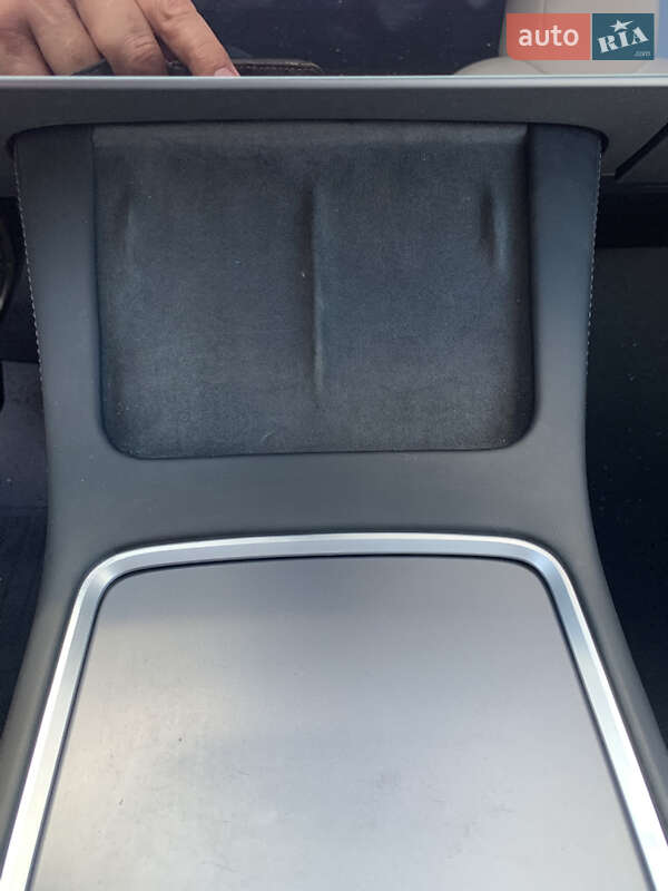 Позашляховик / Кросовер Tesla Model Y 2023 в Одесі