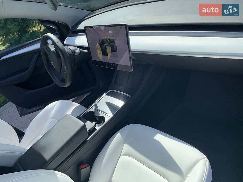 Позашляховик / Кросовер Tesla Model Y 2023 в Одесі