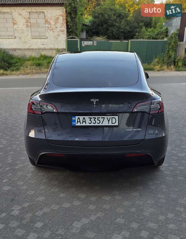Позашляховик / Кросовер Tesla Model Y 2022 в Києві