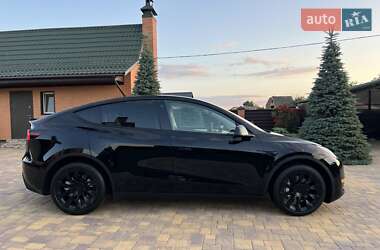 Внедорожник / Кроссовер Tesla Model Y 2023 в 