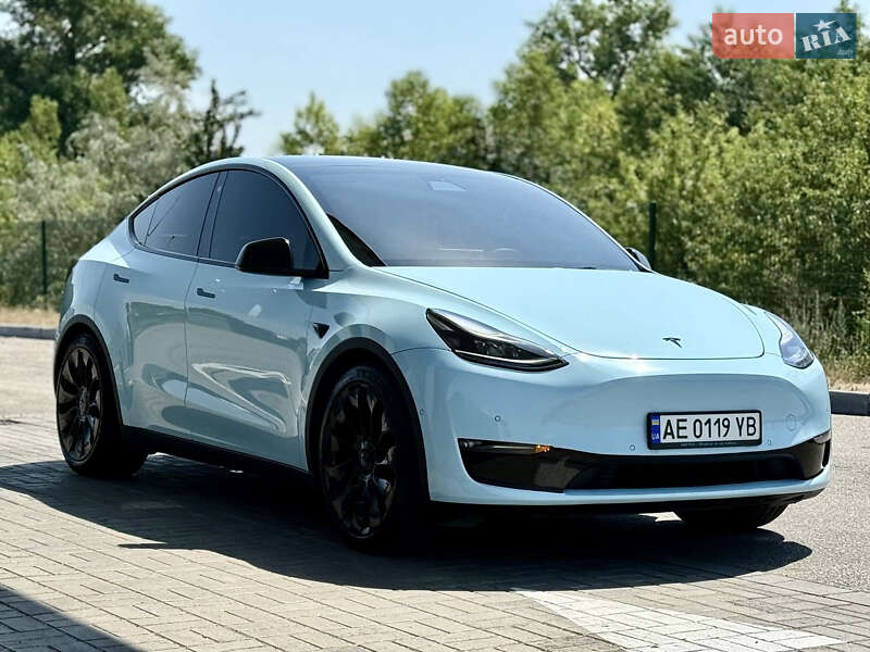 Внедорожник / Кроссовер Tesla Model Y 2022 в Днепре