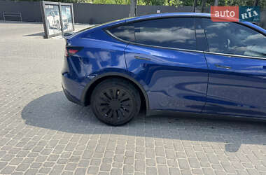 Внедорожник / Кроссовер Tesla Model Y 2023 в 