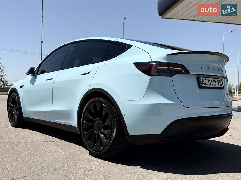 Внедорожник / Кроссовер Tesla Model Y 2022 в Днепре