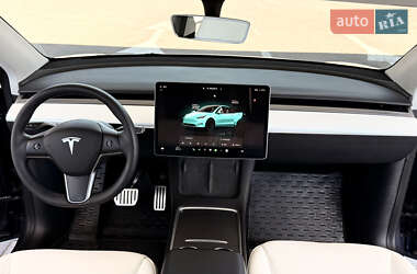 Позашляховик / Кросовер Tesla Model Y 2022 в 