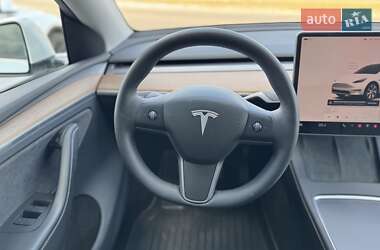 Внедорожник / Кроссовер Tesla Model Y 2023 в 