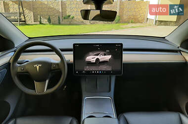 Позашляховик / Кросовер Tesla Model Y 2022 в 