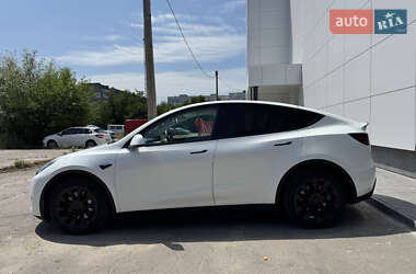 Внедорожник / Кроссовер Tesla Model Y 2022 в 