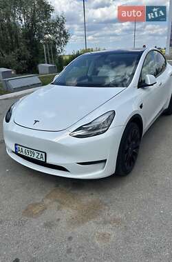 Внедорожник / Кроссовер Tesla Model Y 2020 в 