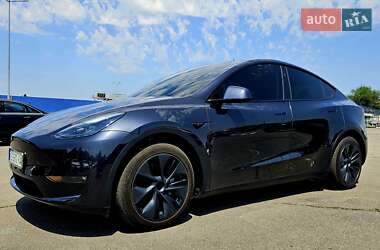 Внедорожник / Кроссовер Tesla Model Y 2024 в 