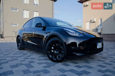 Позашляховик / Кросовер Tesla Model Y 2022 в 