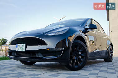Позашляховик / Кросовер Tesla Model Y 2022 в 