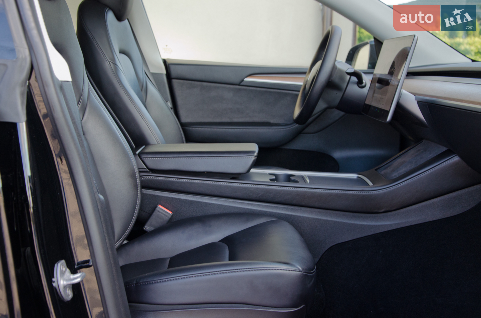 2022 Tesla Model Y - мініатюра 37