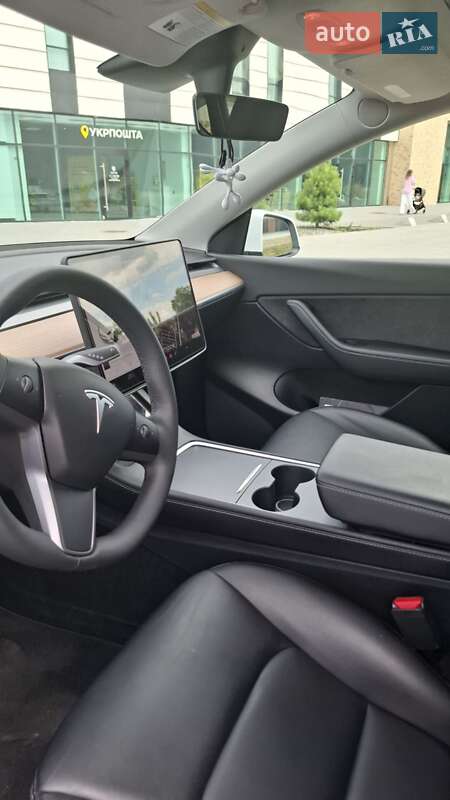Позашляховик / Кросовер Tesla Model Y 2021 в Хмельницькому