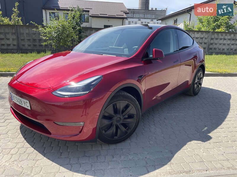 Внедорожник / Кроссовер Tesla Model Y 2024 в Львове