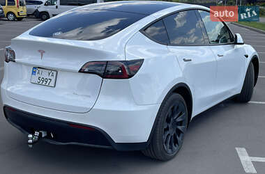 Внедорожник / Кроссовер Tesla Model Y 2024 в 