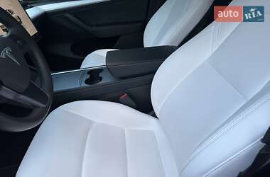 Внедорожник / Кроссовер Tesla Model Y 2023 в 