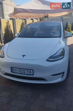 Внедорожник / Кроссовер Tesla Model Y 2020 в 