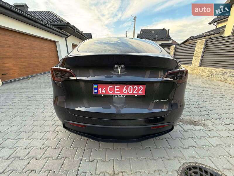Внедорожник / Кроссовер Tesla Model Y 2024 в Хмельницком