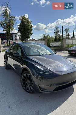 Внедорожник / Кроссовер Tesla Model Y 2024 в 