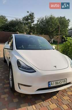 Позашляховик / Кросовер Tesla Model Y 2023 в 