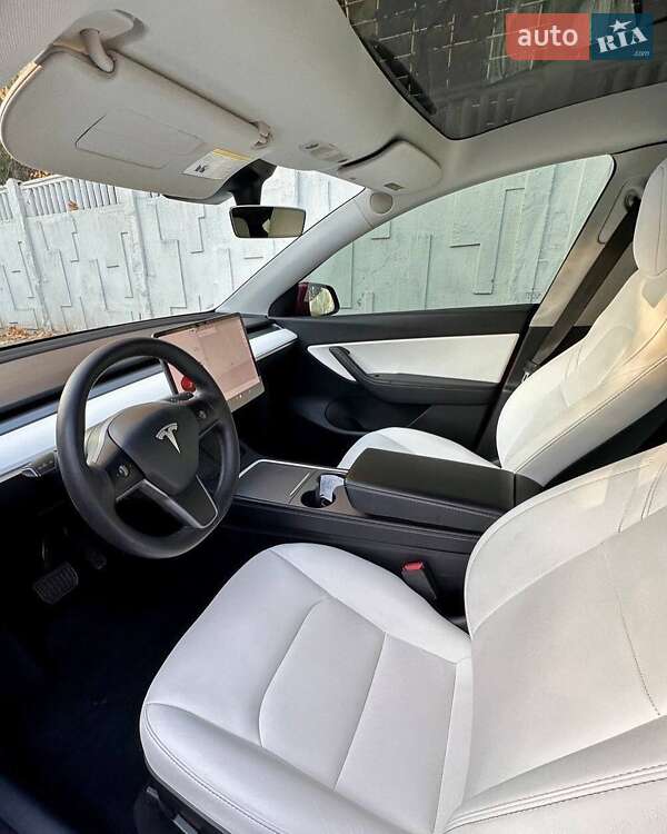Внедорожник / Кроссовер Tesla Model Y 2021 в Виннице