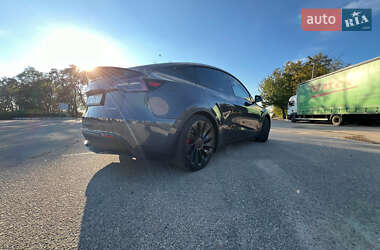 Позашляховик / Кросовер Tesla Model Y 2021 в 