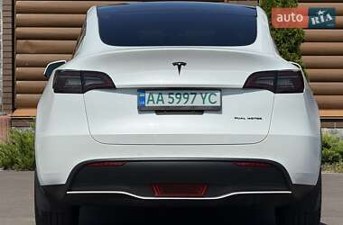 Позашляховик / Кросовер Tesla Model Y 2022 в 