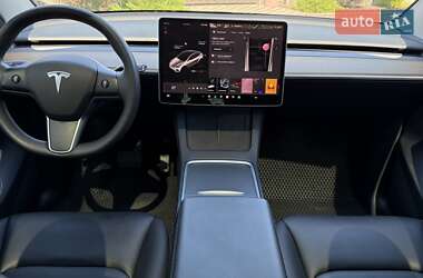 Позашляховик / Кросовер Tesla Model Y 2022 в 