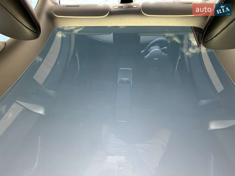 Позашляховик / Кросовер Tesla Model Y 2022 в Києві