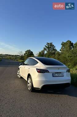Внедорожник / Кроссовер Tesla Model Y 2023 в 