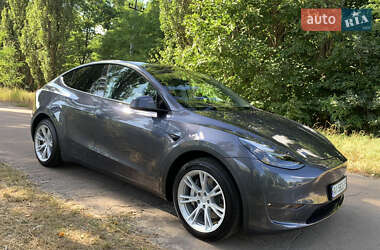 Внедорожник / Кроссовер Tesla Model Y 2023 в 