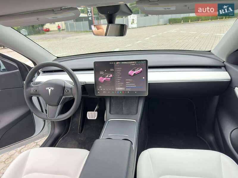 Внедорожник / Кроссовер Tesla Model Y 2022 в Черновцах