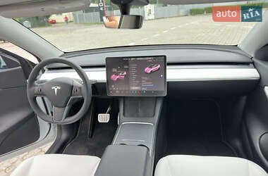 Внедорожник / Кроссовер Tesla Model Y 2022 в 