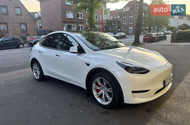 Позашляховик / Кросовер Tesla Model Y 2022 в 