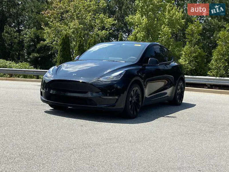 Внедорожник / Кроссовер Tesla Model Y 2022 в Тернополе