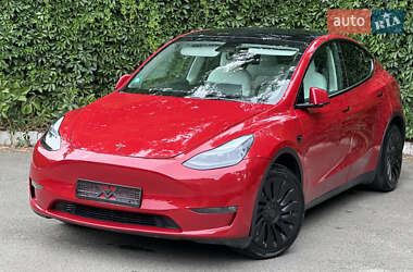 Позашляховик / Кросовер Tesla Model Y 2023 в 