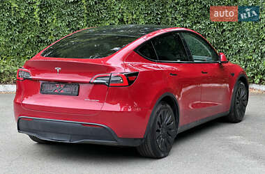 Позашляховик / Кросовер Tesla Model Y 2023 в 