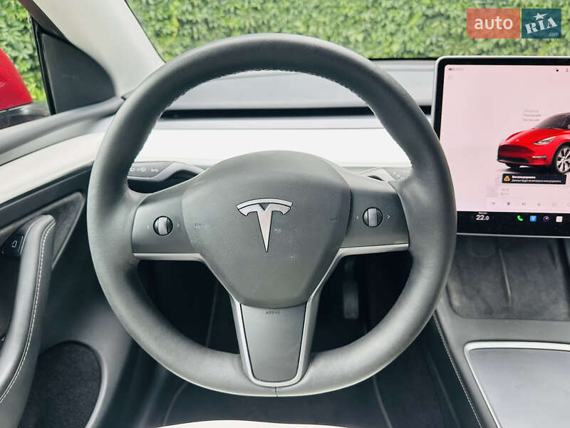 Позашляховик / Кросовер Tesla Model Y 2023 в Києві