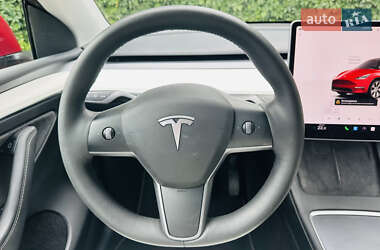 Позашляховик / Кросовер Tesla Model Y 2023 в 