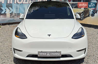 Позашляховик / Кросовер Tesla Model Y 2021 в 