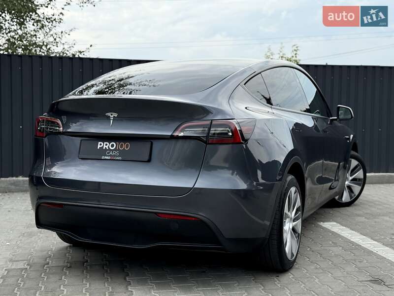 Позашляховик / Кросовер Tesla Model Y 2023 в Києві