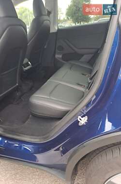 Внедорожник / Кроссовер Tesla Model Y 2023 в 