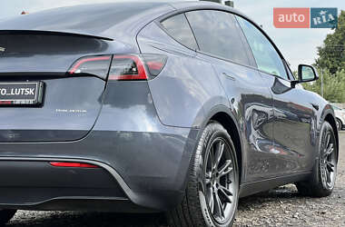 Внедорожник / Кроссовер Tesla Model Y 2022 в 