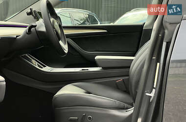 Внедорожник / Кроссовер Tesla Model Y 2022 в 